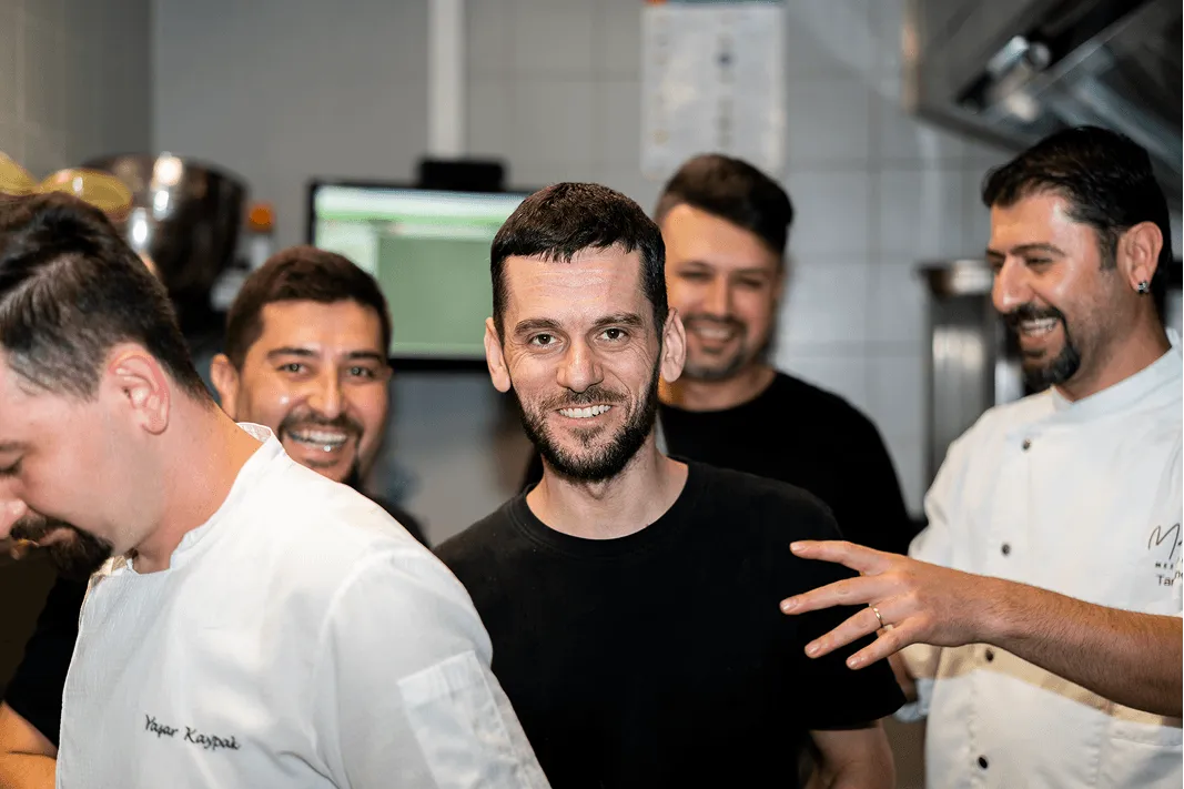 Mangal Mezze & Grill Team: Mezze, Holzkohlegrill & türkische Küche Saarbrücken.