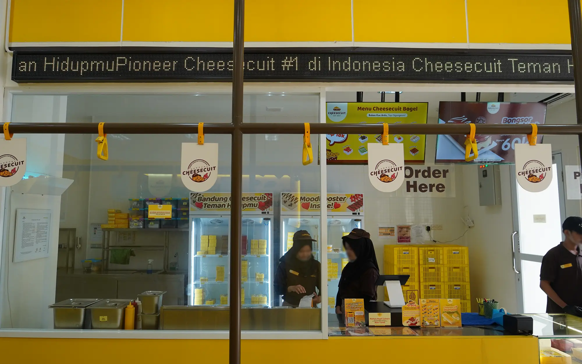 interior design cheesecuit bandung