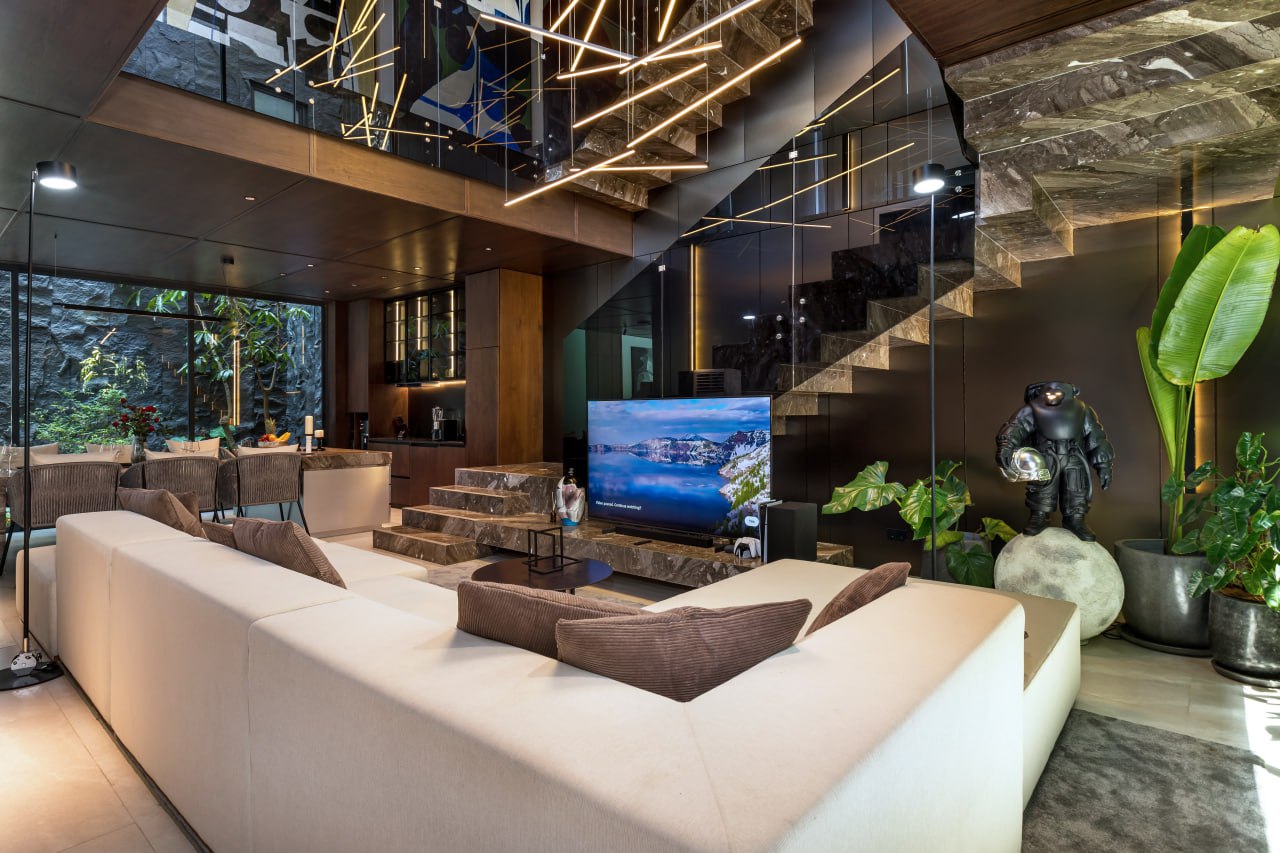 Completed 2- and 3-bedroom villas in a lifestyle complex in Canggu