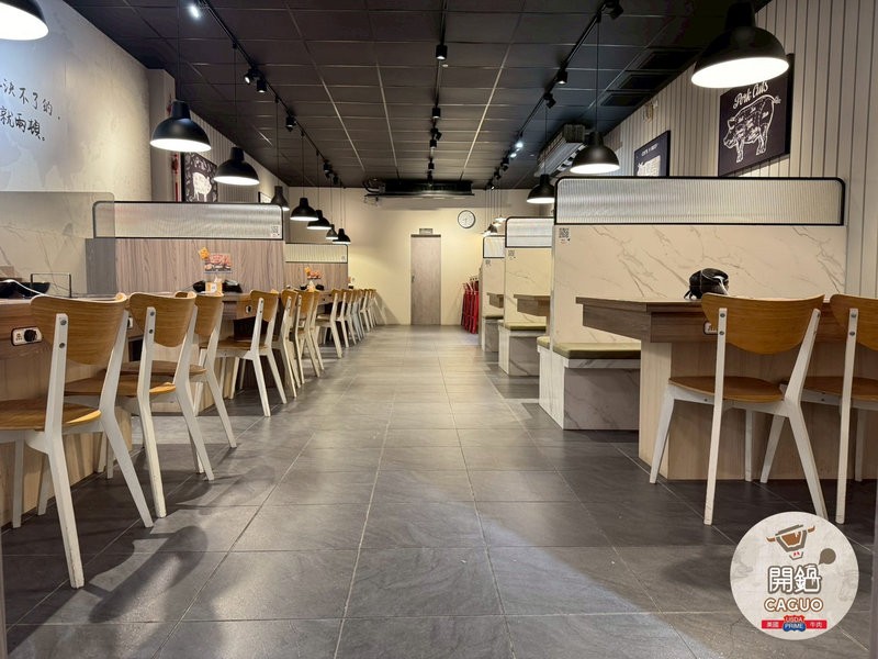 開鍋美味誌開鍋育德店內用空間01