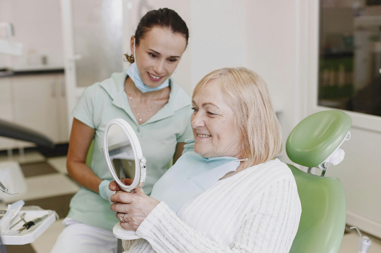 Dental hygienist benefits