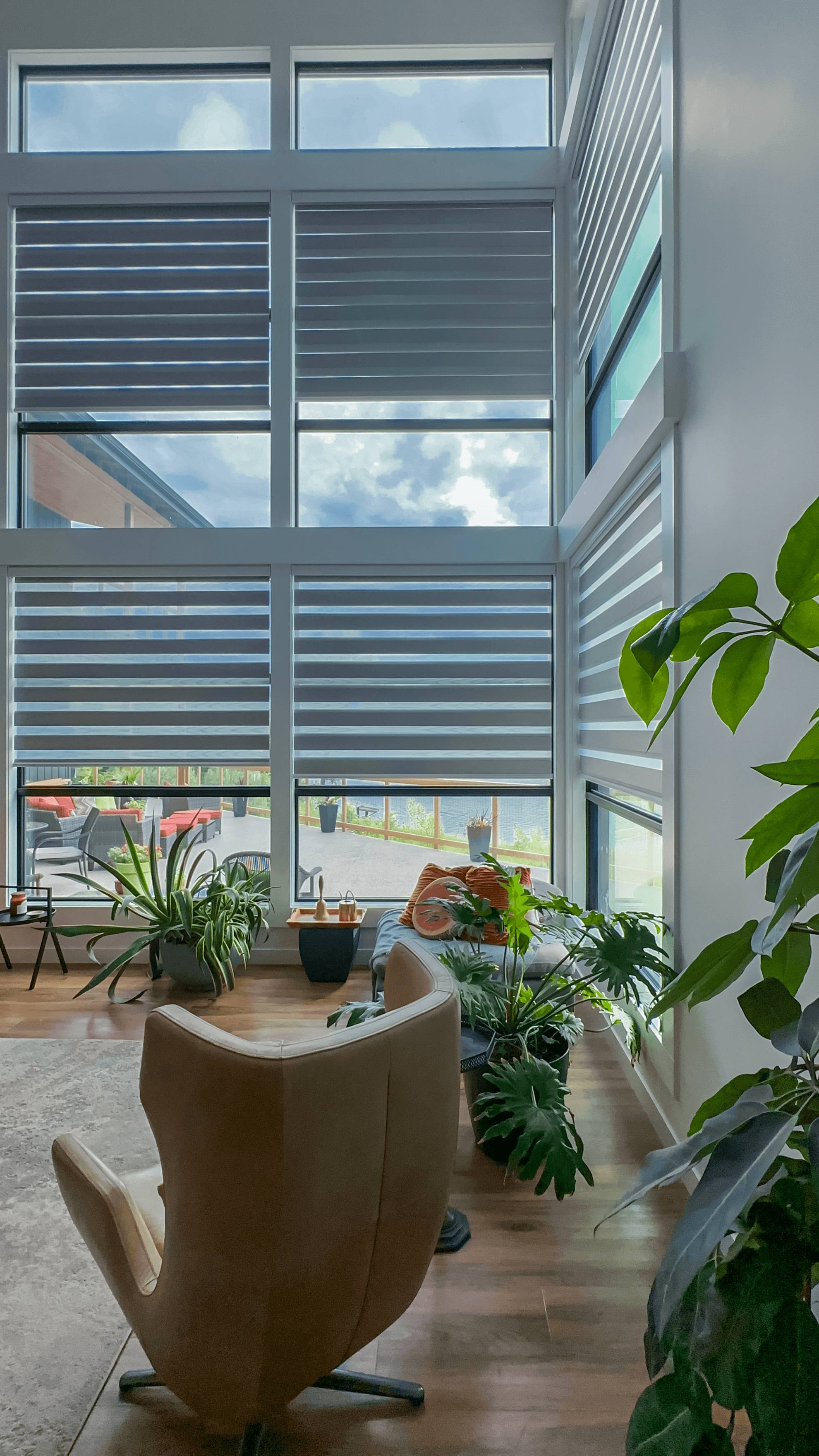 Living room blinds - Zebra Blinds - lightfiltering blinds