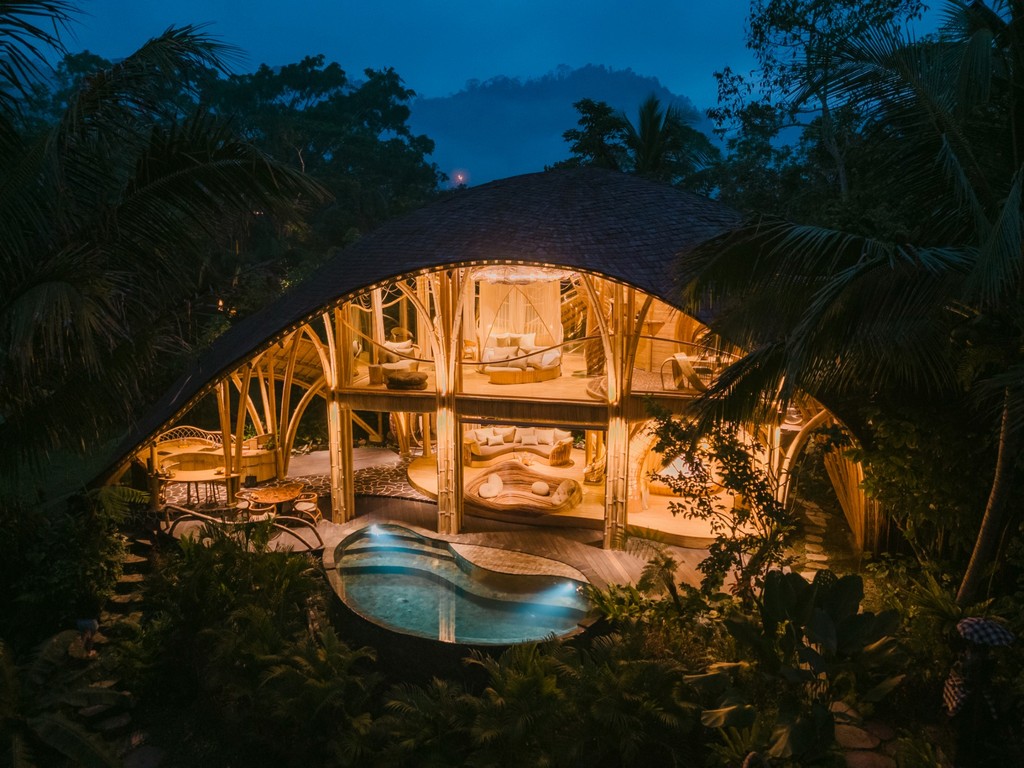 Rebel Travelers Club Luxury Lover Album Image