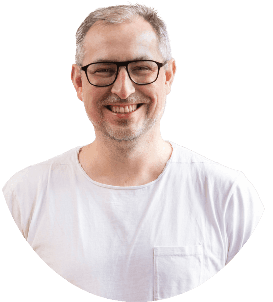 Juri Preis, Geschäftsführer und Steuerberater – Mit ruhiger Expertise und klarem Fokus für smarte Steuerlösungen.