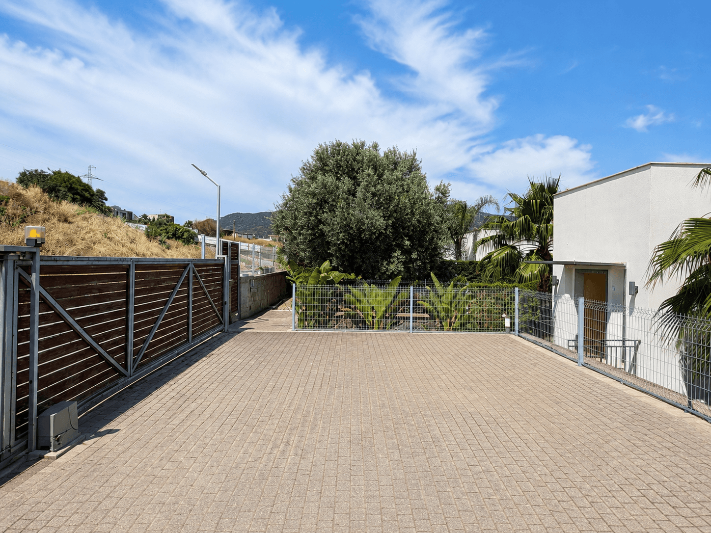 Açık Otopark