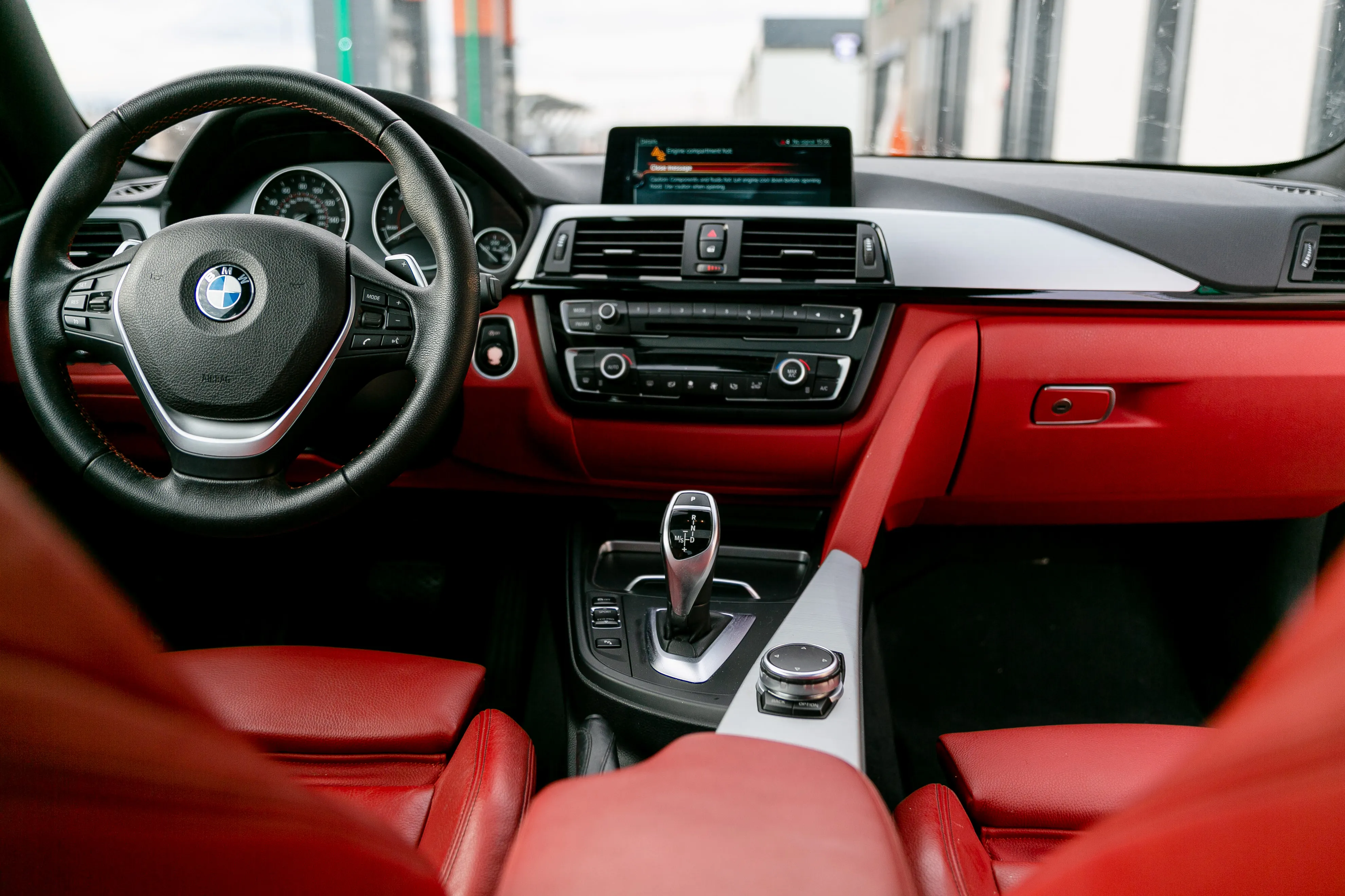 Car Additional Photo 1