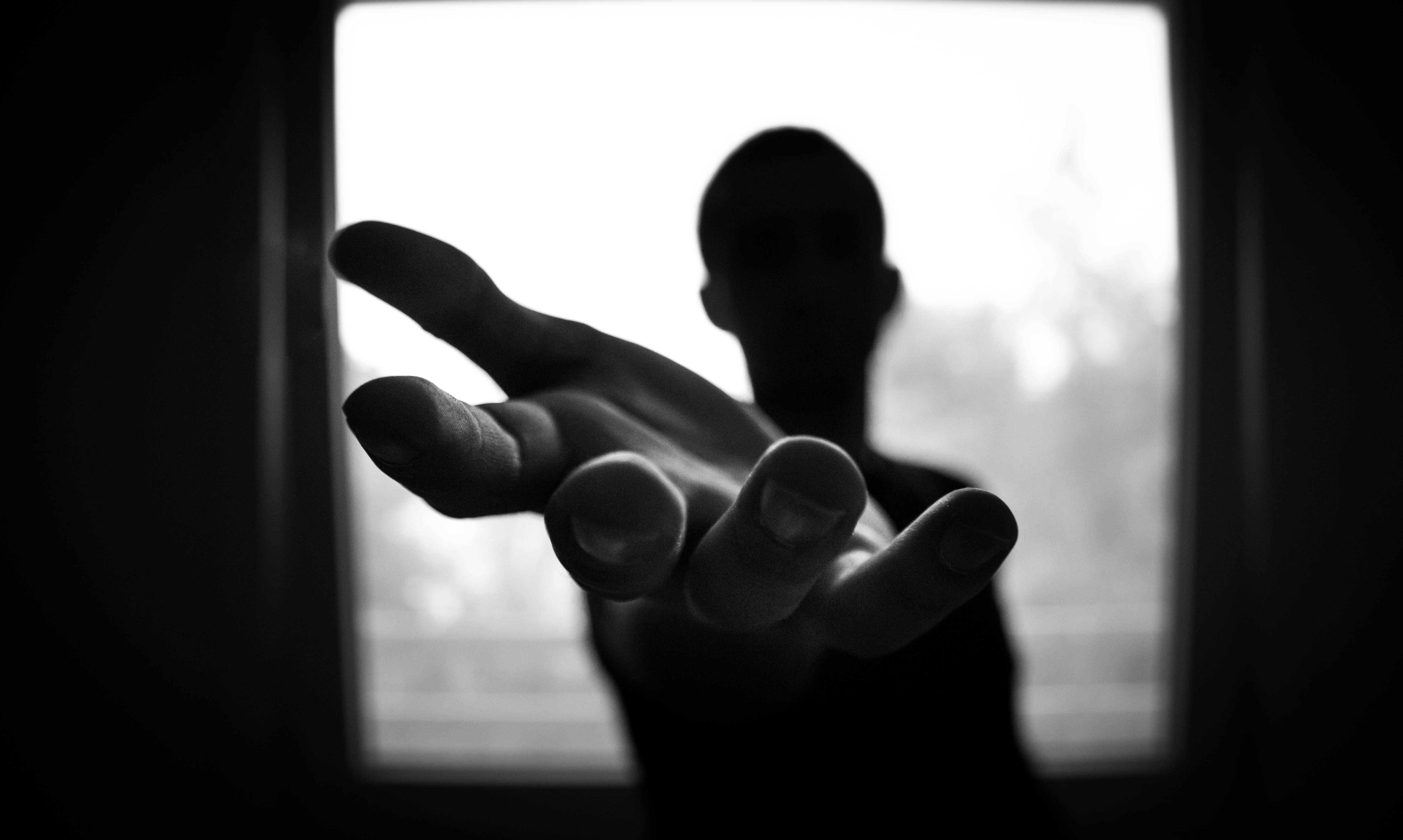 Photo by lalesh aldarwish: https://www.pexels.com/photo/man-s-hand-in-shallow-focus-and-grayscale-photography-167964/