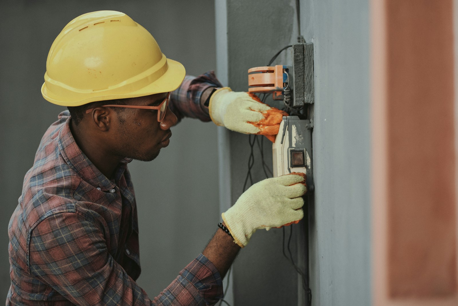 Wood Buffalo trades professional at a job site