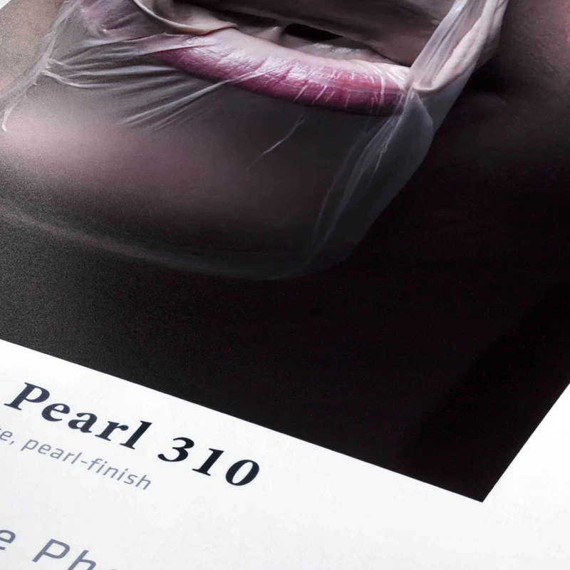 Wydruk z połyskiem perłowym na papierze Hahnemühle Photo Pearl 310 z wyraźnym kontrastem i intensywnymi czerniami