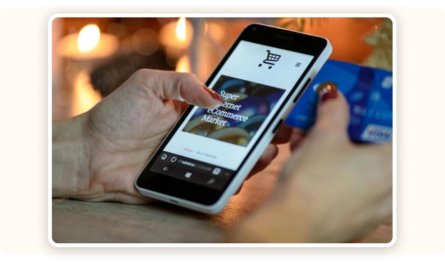 Person making an online payment