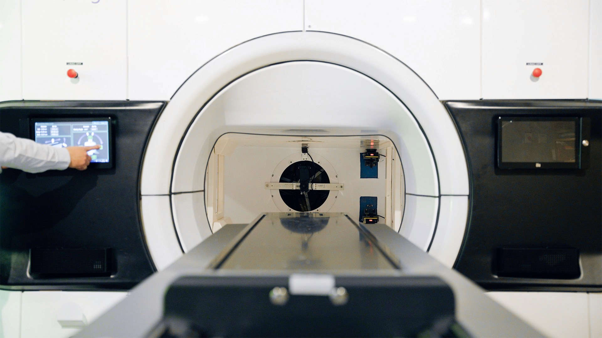 Front of a MRI machine