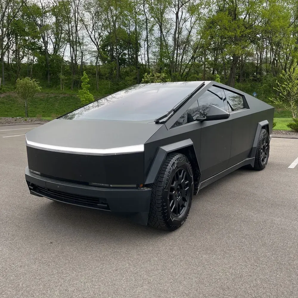 Vehicle preview photo
