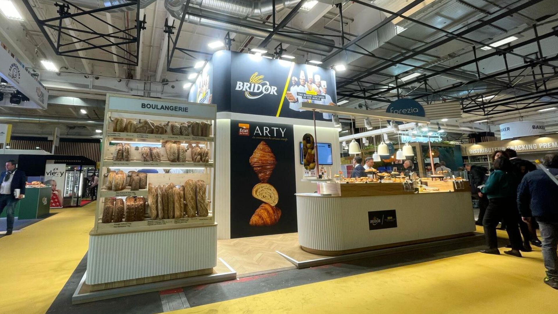 Stand Bridor par expace