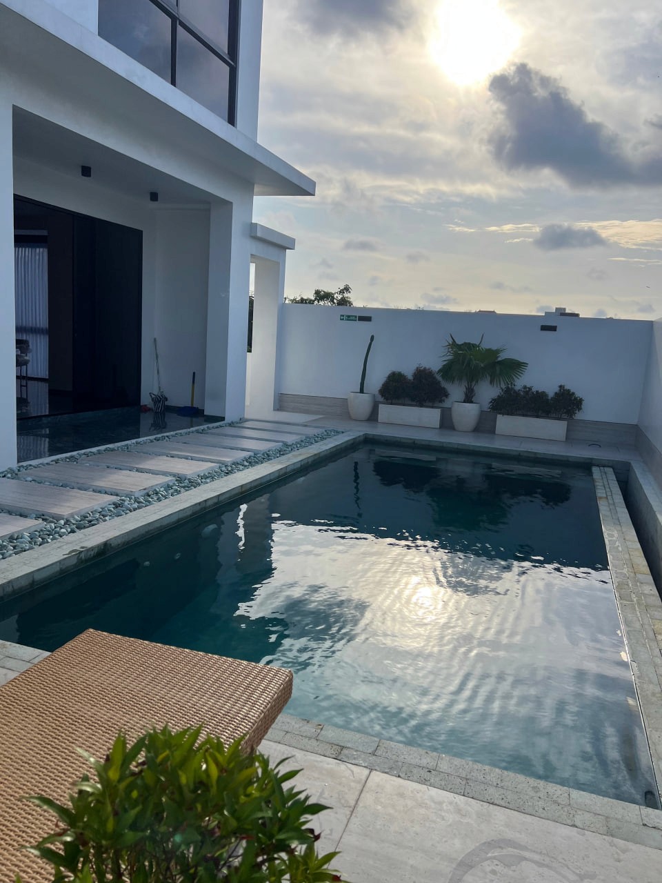 3-bedroom hilltop villa with panoramic ocean views in Jimbaran, Bukit