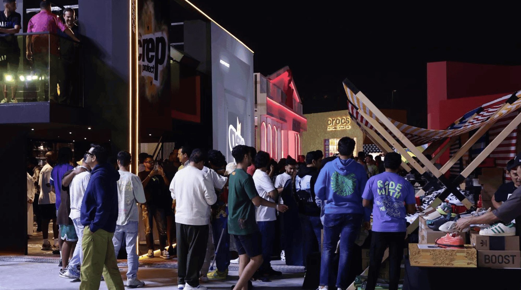 crowd at Dubai Design District