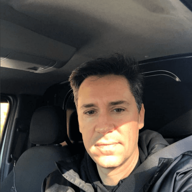 Sofia Carter - Marketing manager at Twitter