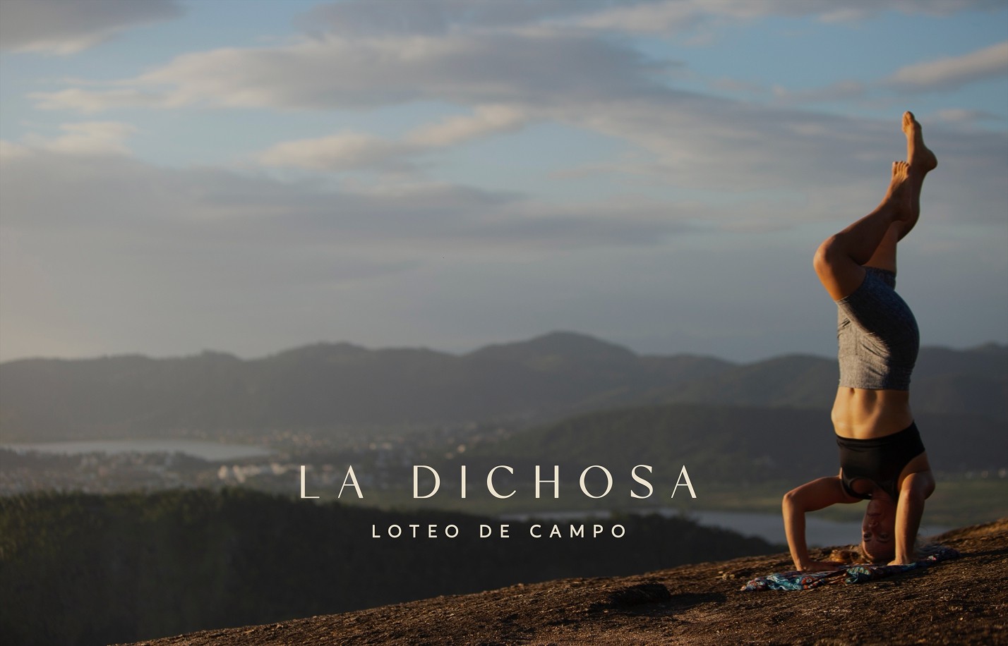 Art direction for La Dichosa Loteo by Juli Gomex design