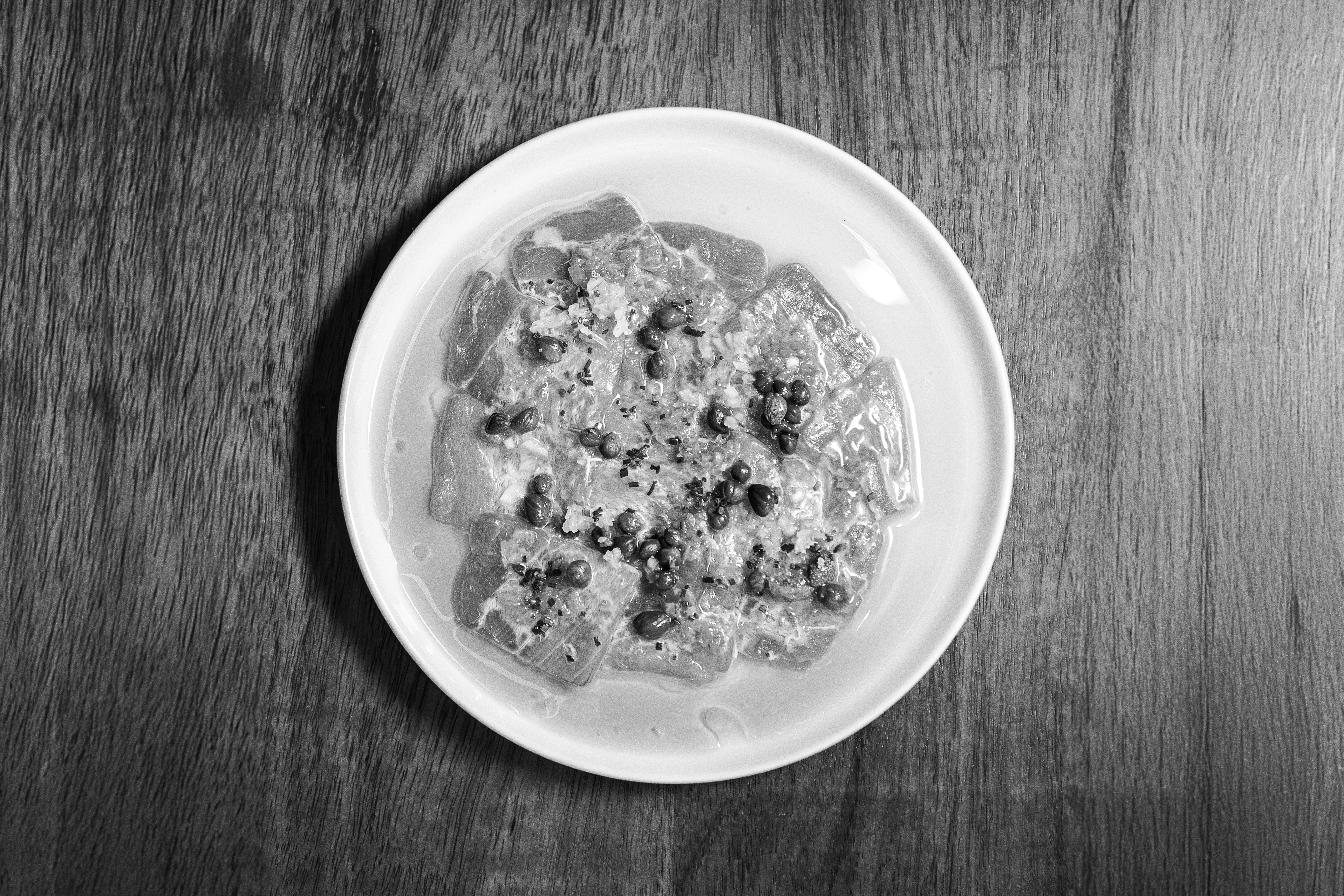 pardela restaurant tuna sashimi