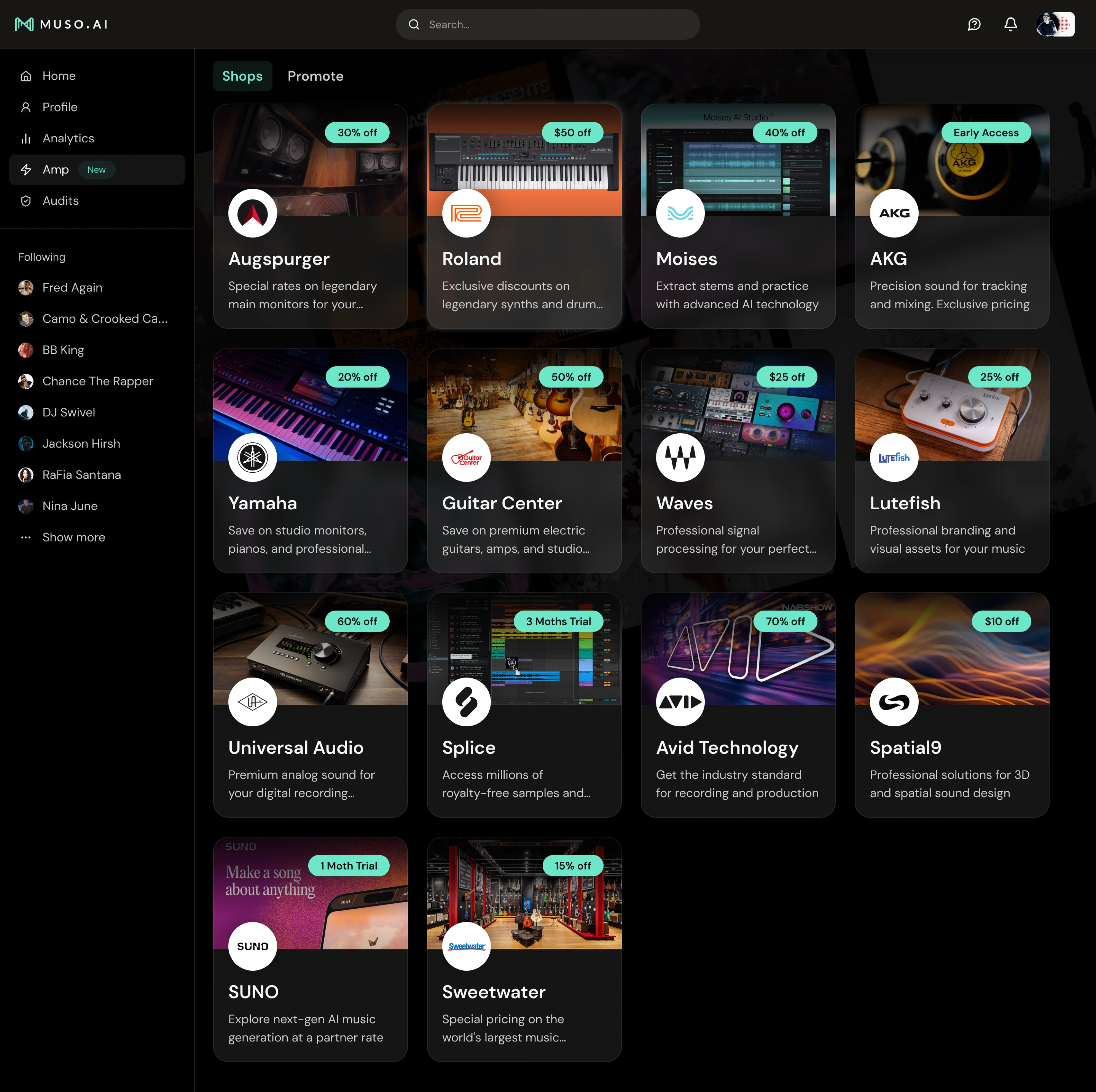 Clario dashboard showing balance, daily spending limit, savings plans, and real-time expense tracking in a modern interface.