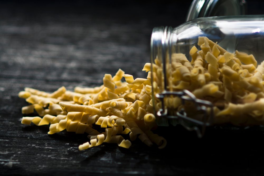 Pasta in barattolo di vetro
