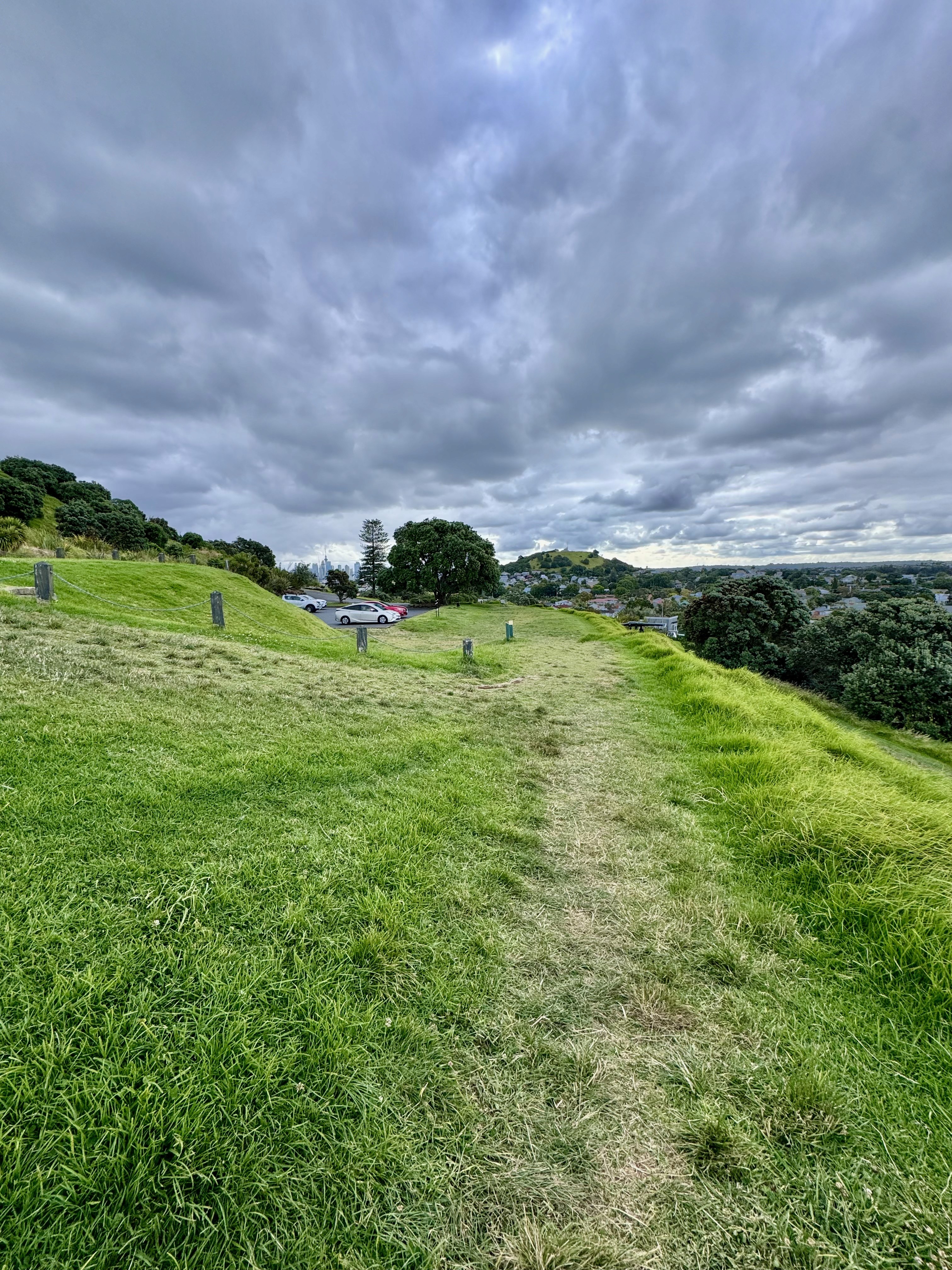 The trail loop on Maungauika