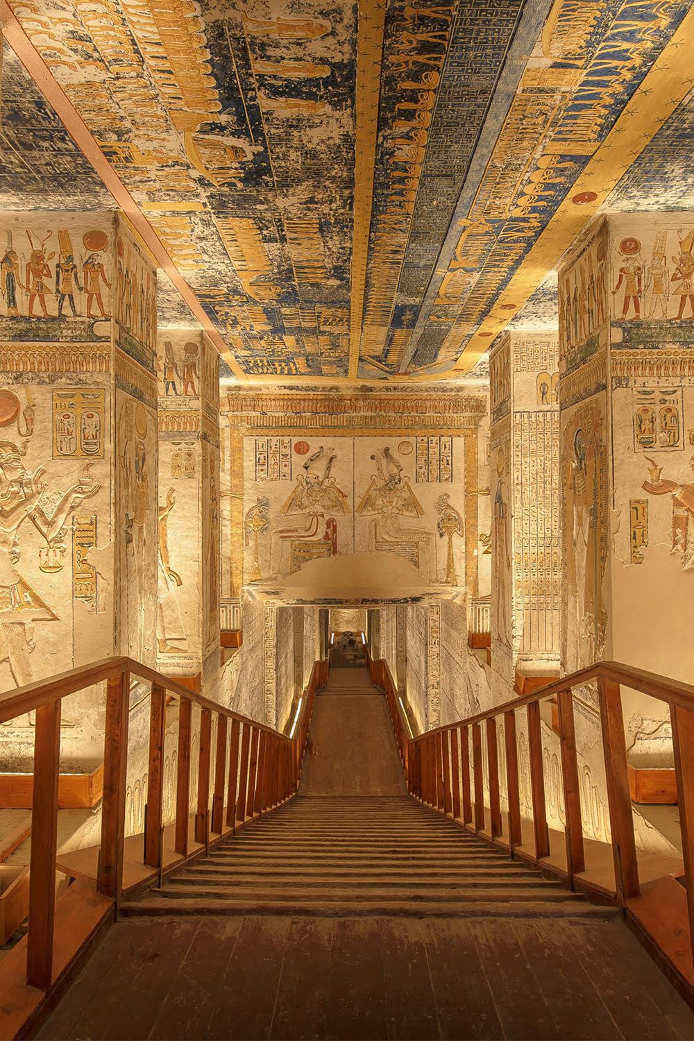 Private Tour Luxor Day Trip from Hurghada cover travel photography