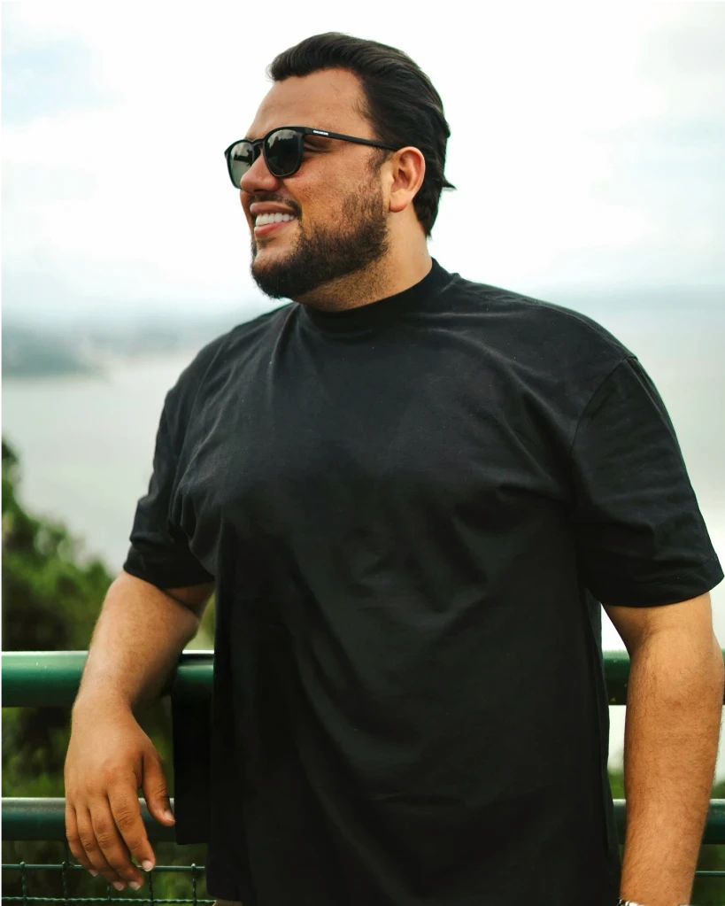 Álvaro Ezequiel