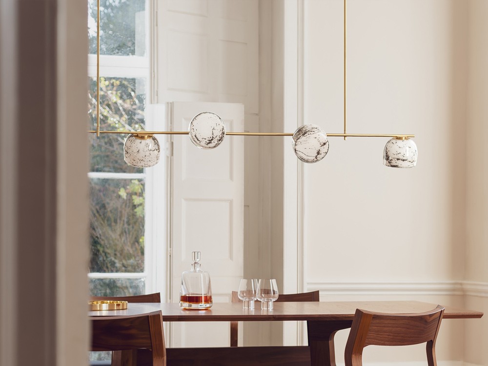 Orla 5-glass pendant light – flat-faced glass with volcanic frit patterning