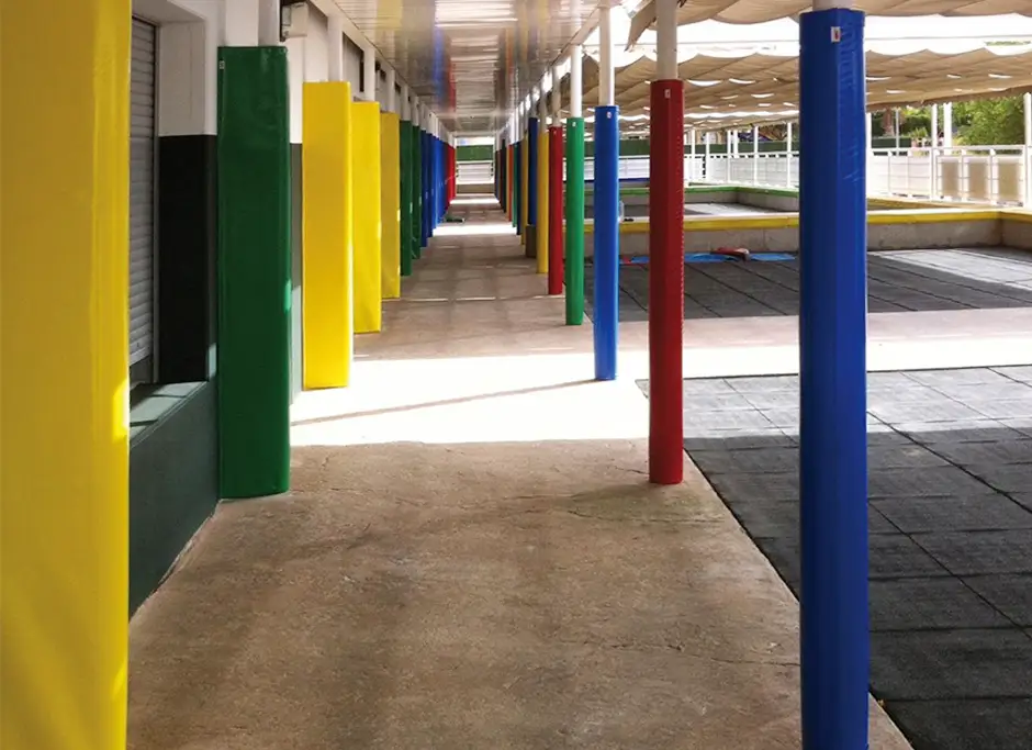 protecciones acolchadas para colegios