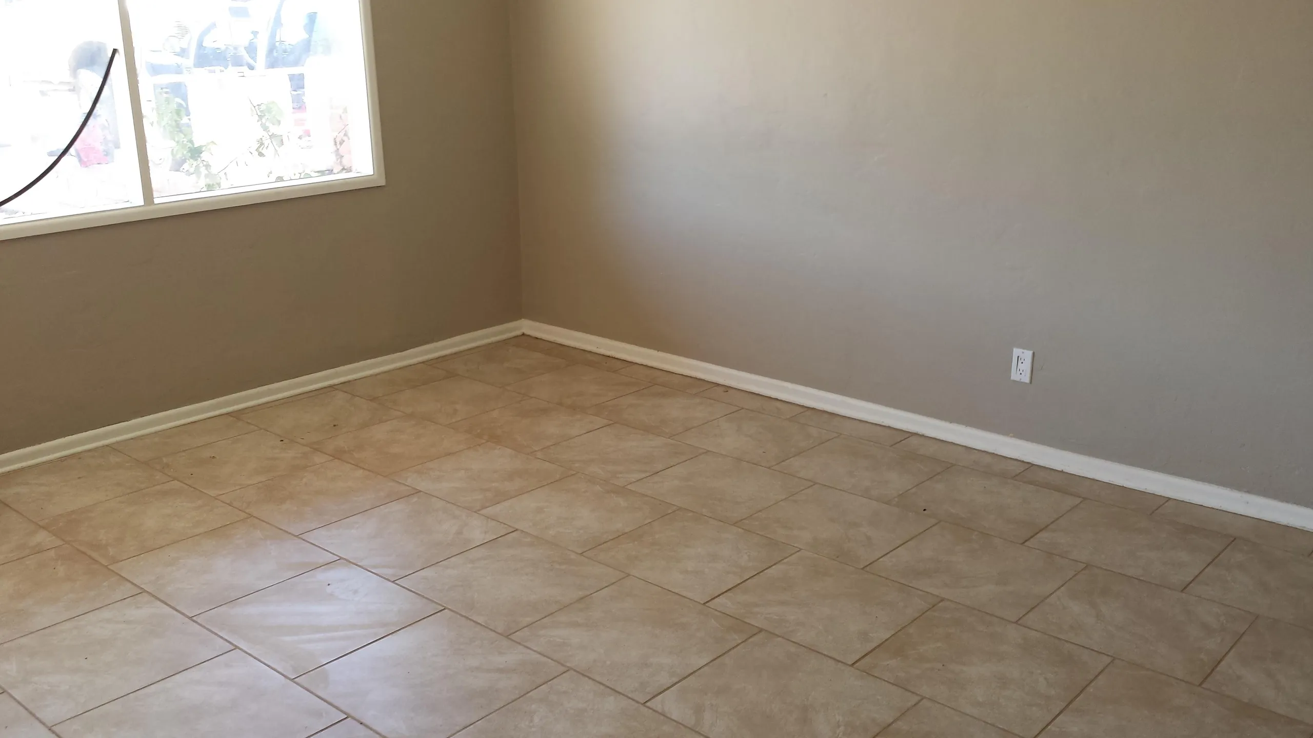 New tile flooring in a Tucson home