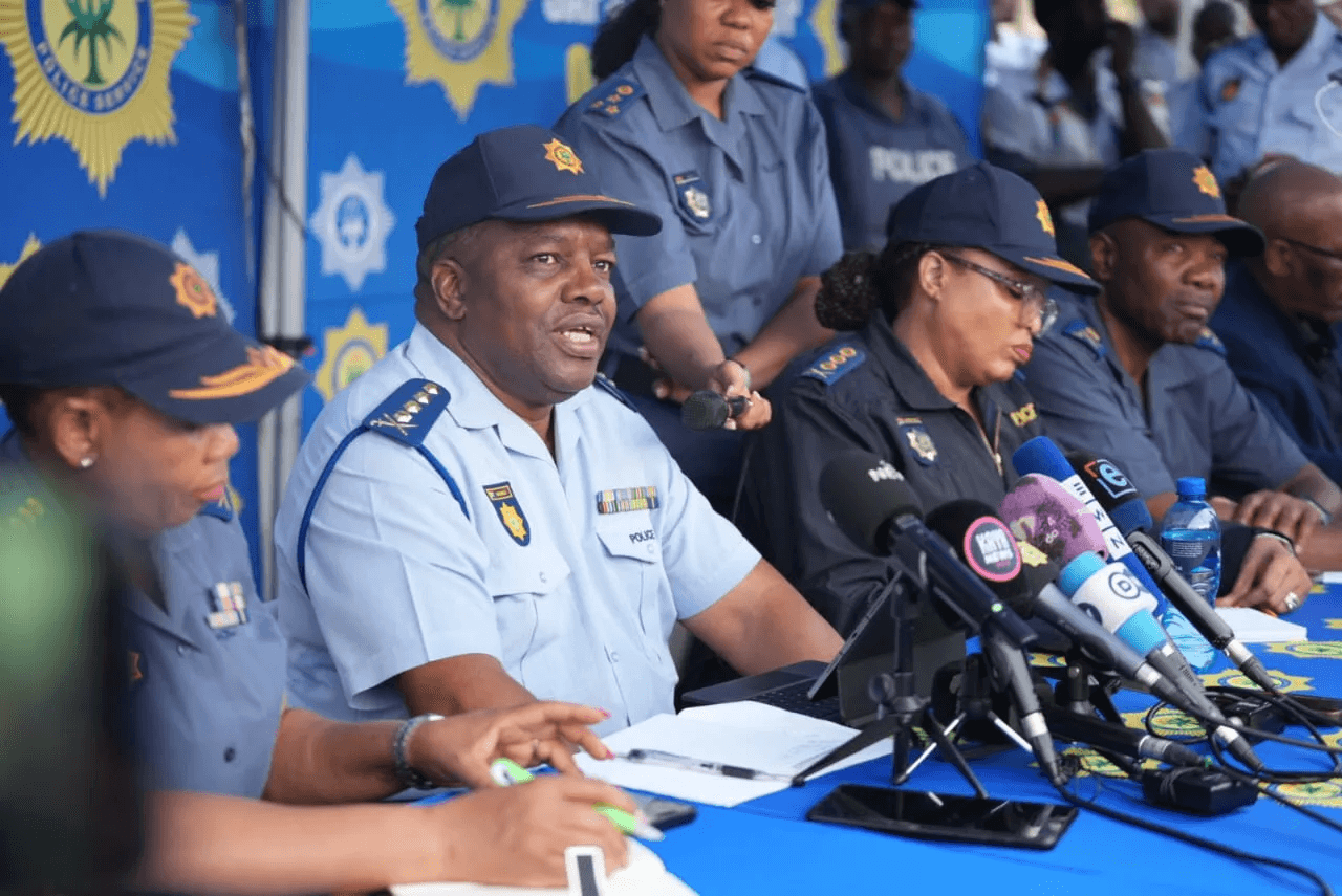 Photo:Police commissioner promises imminent arrest of DJ Warras killers – South African Daily