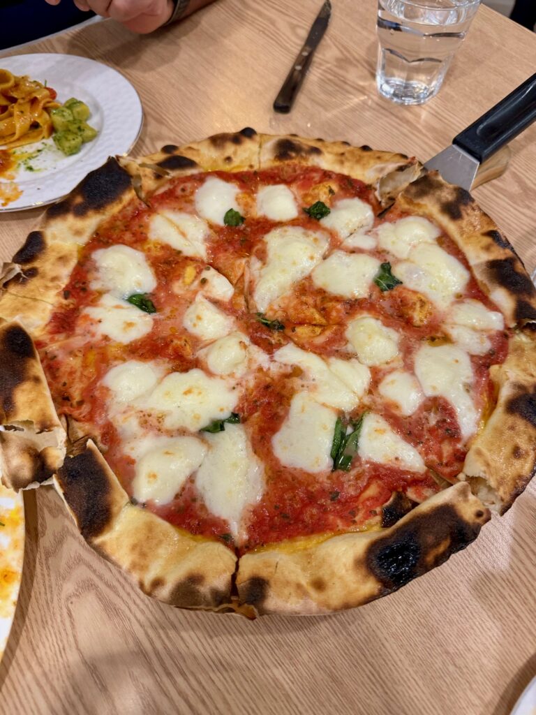 Pizza Margherita at Brera.