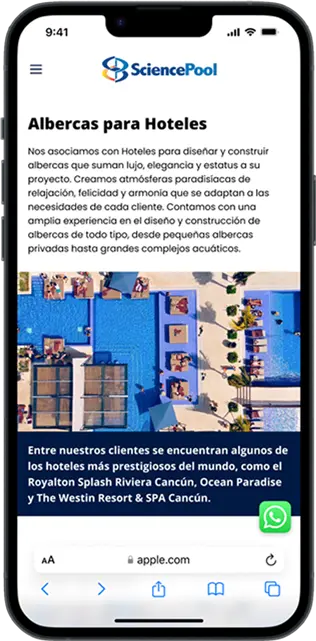 Fotografía de un smartphone mostrando la sección de 'Albercas para Hoteles' de SciencePool; destaca una jerarquía visual clara con fotografía de alta calidad y una oferta de servicios especializada para el sector hospitalidad.
