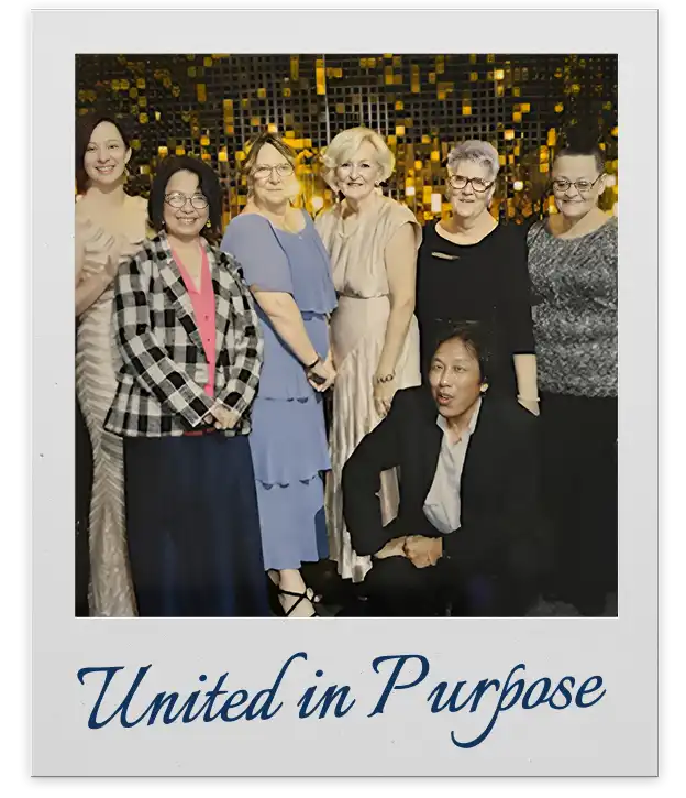 Commitee members united for comminity service