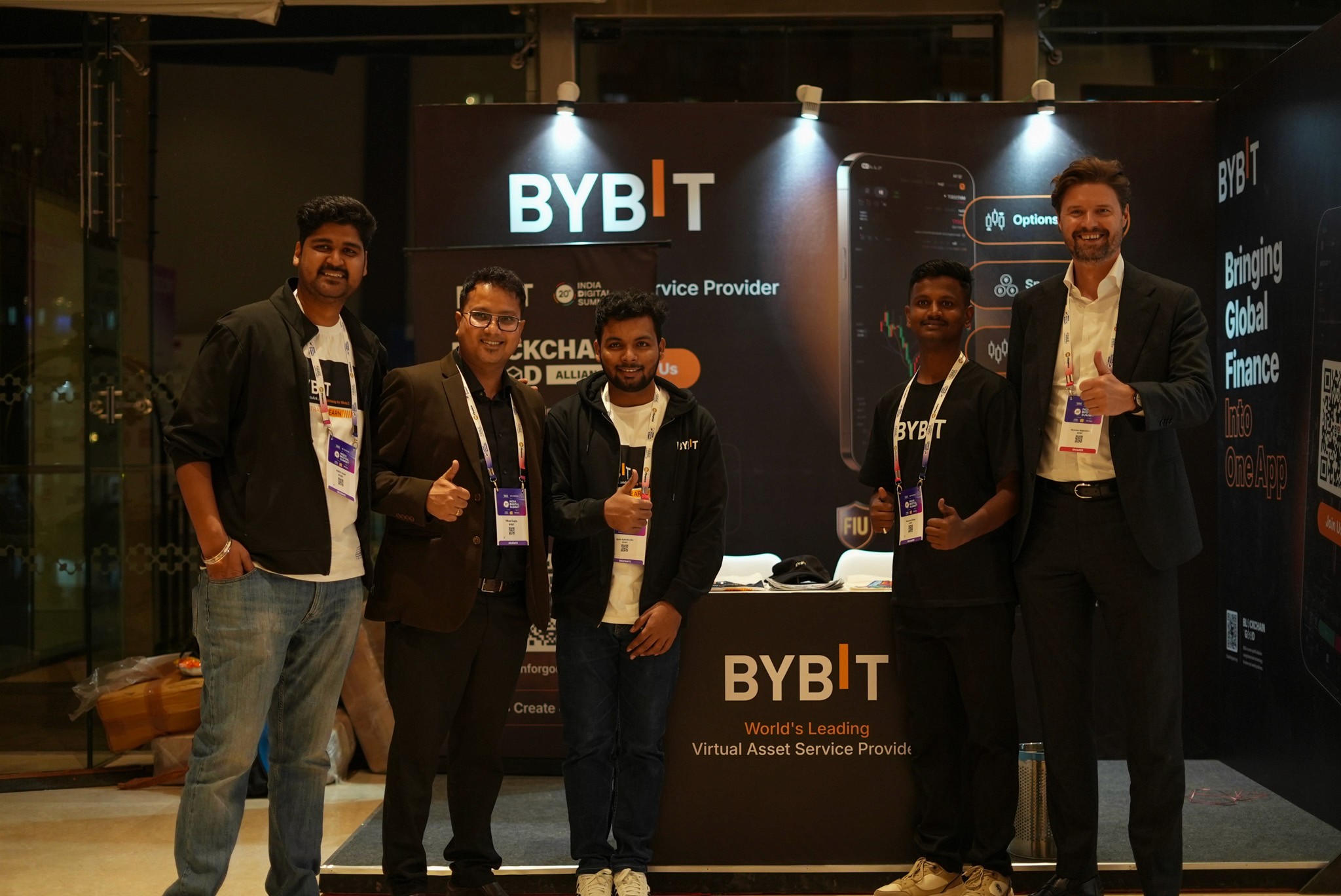 Web3 conference with blockchain professionals networking