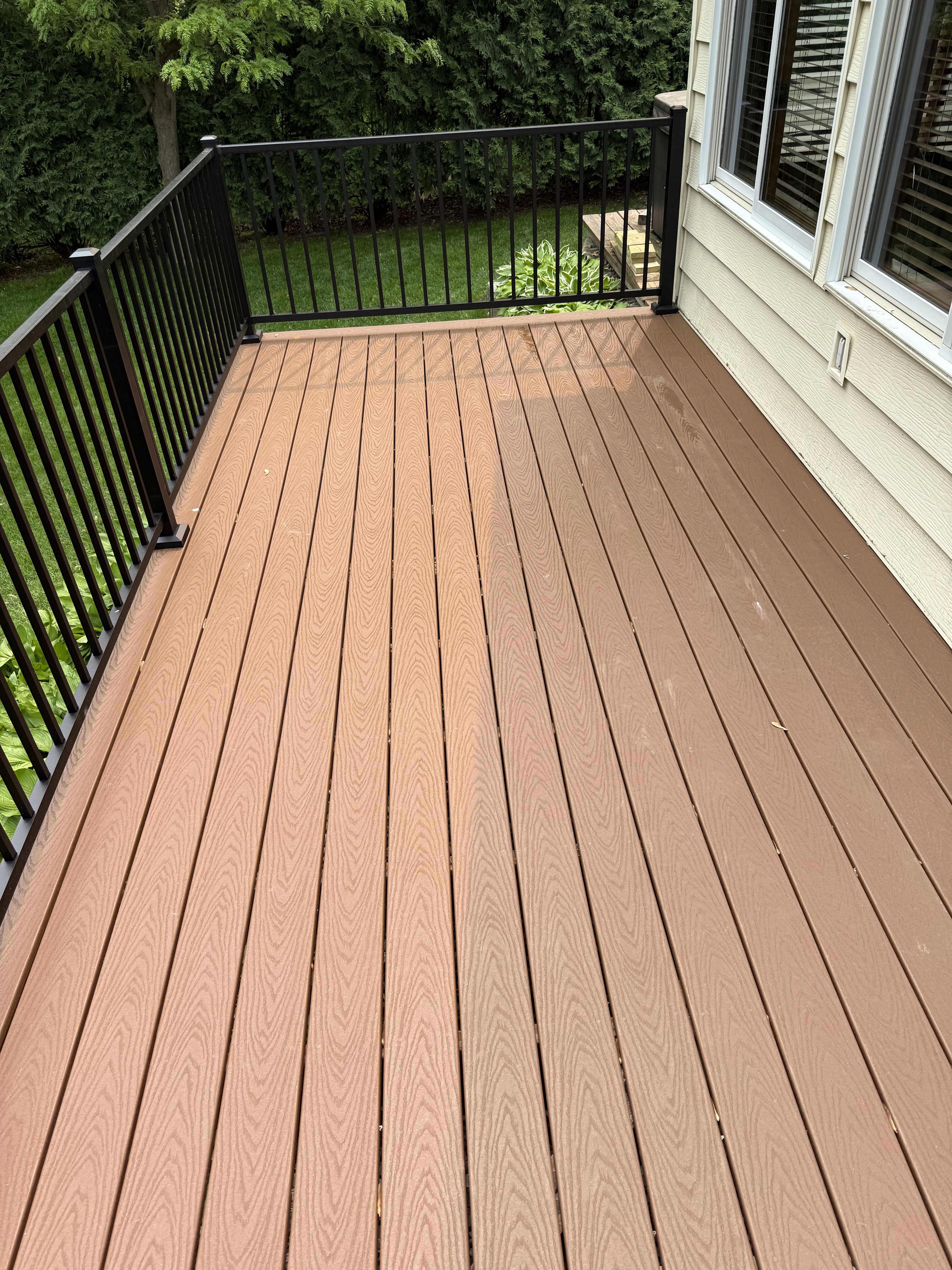 top veiw have deck with new decking