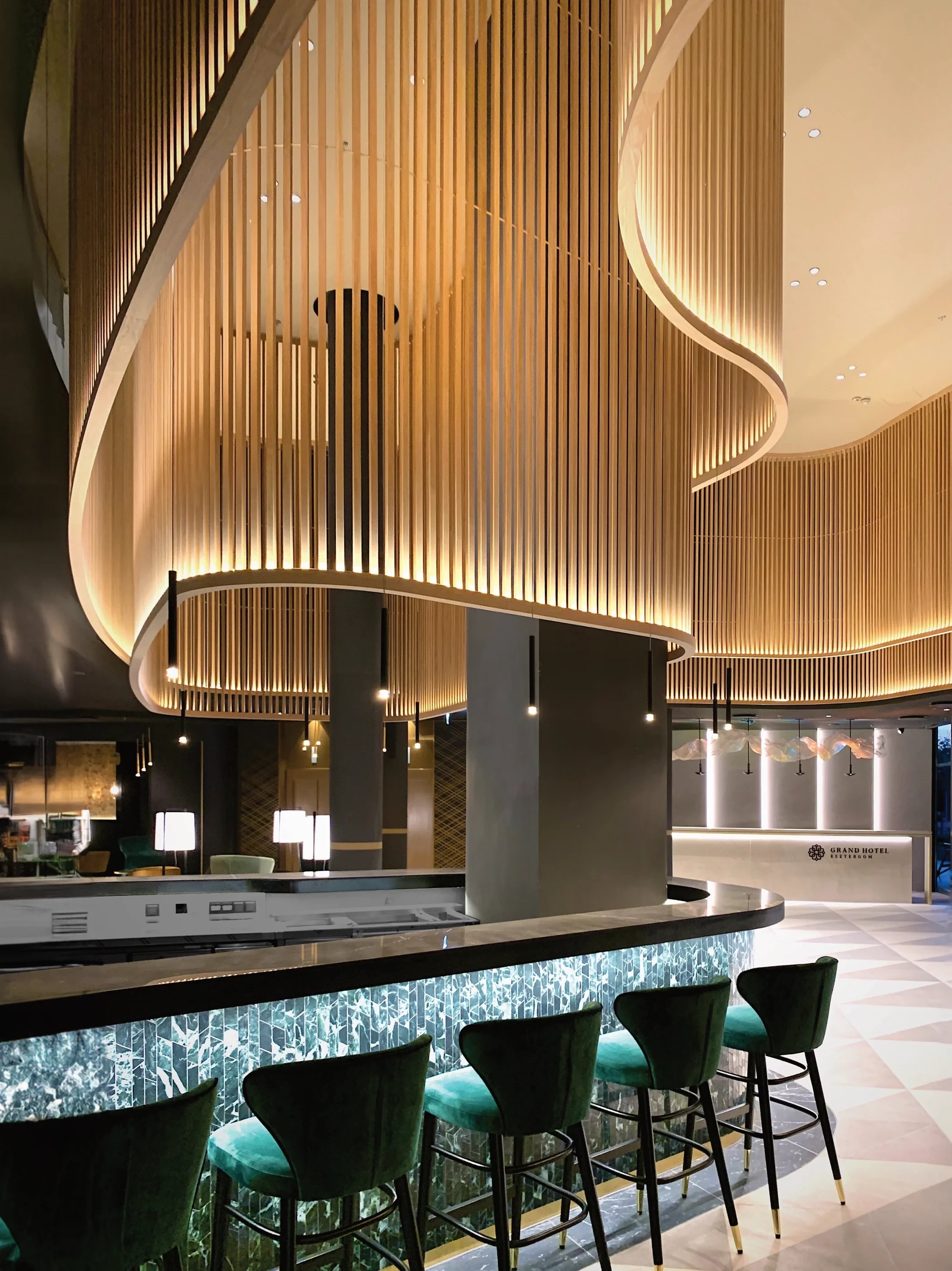 grand hotel esztergom_waves design_kroki studio