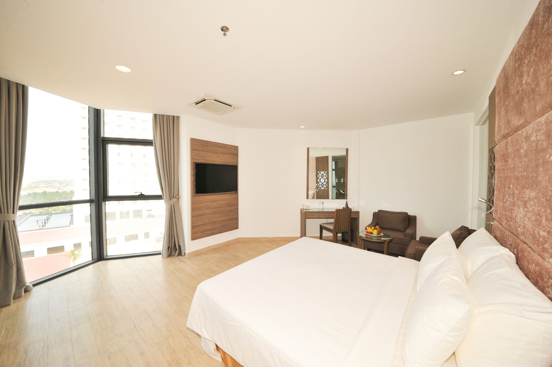 Deluxe Sea View Without Balcony