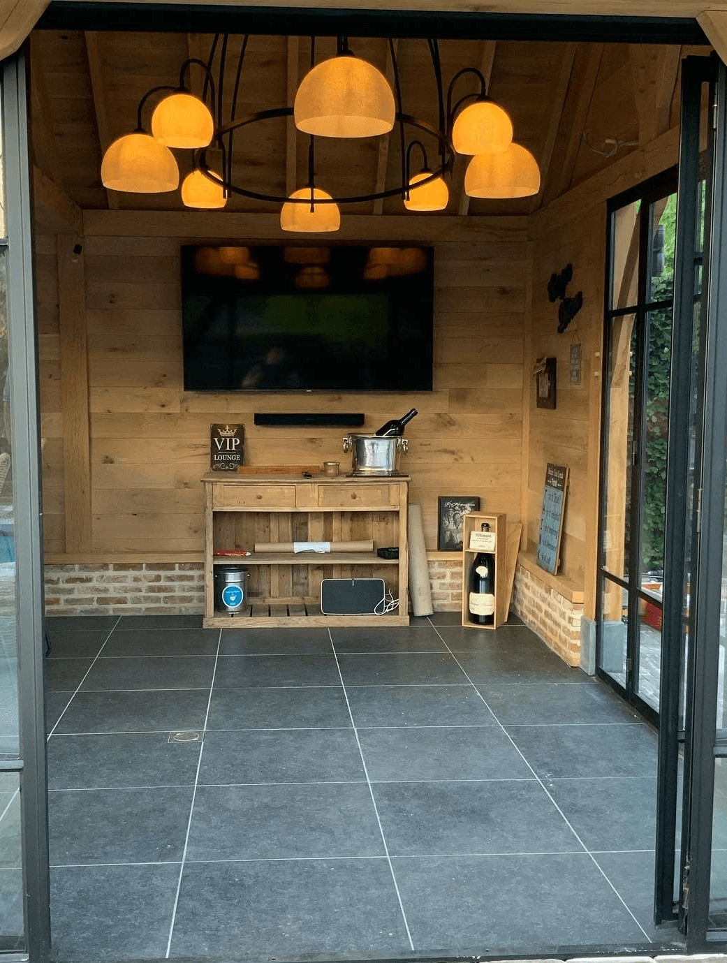 Maatwerk verlichting van Bellini Lighting in een interieurproject met functioneel en sfeervol licht