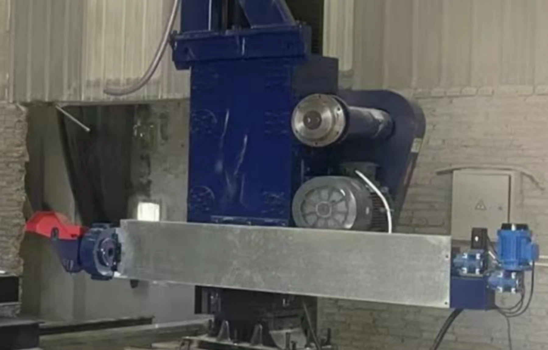 How to install a CNC wire saw machine