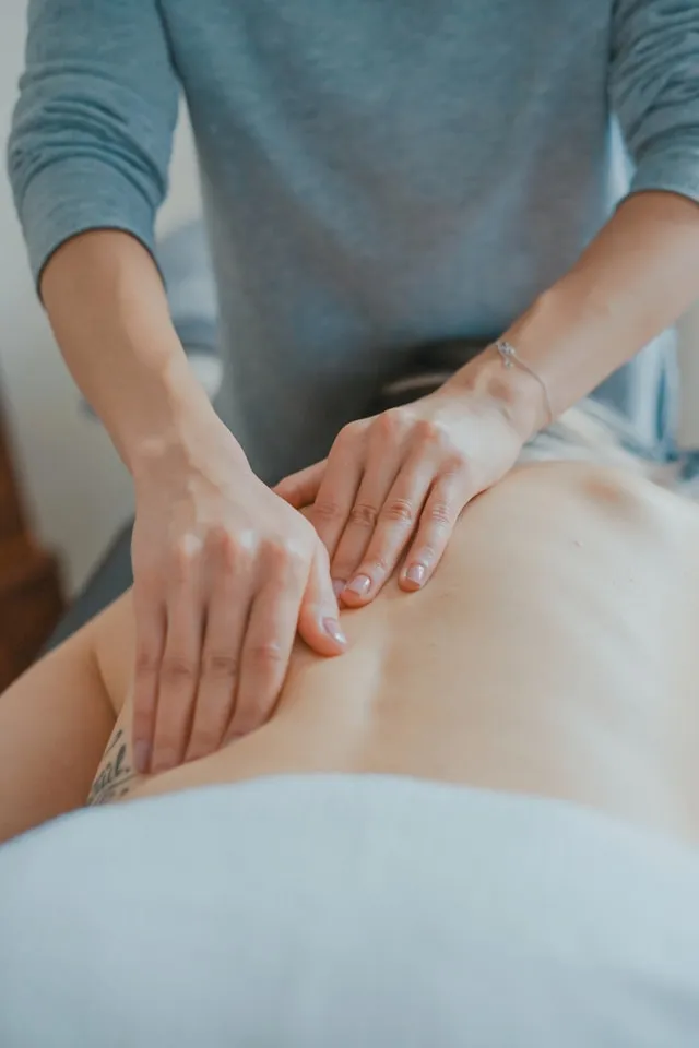 Back massage and backcial
