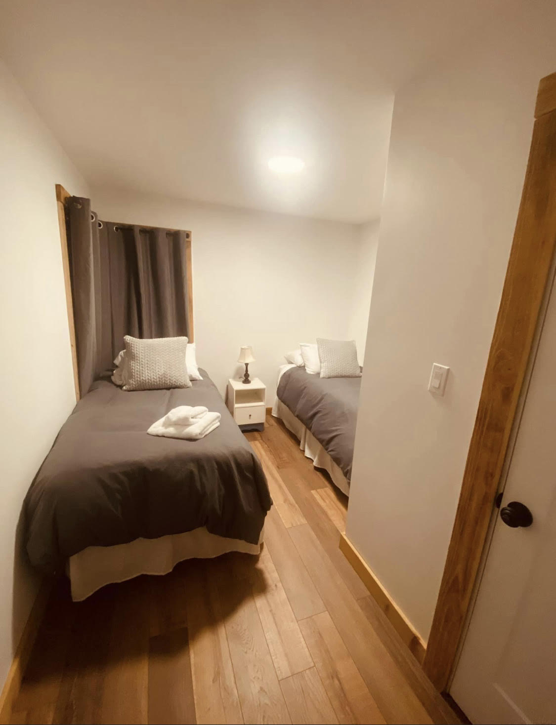 double single beds in fishing lodge in zeballos