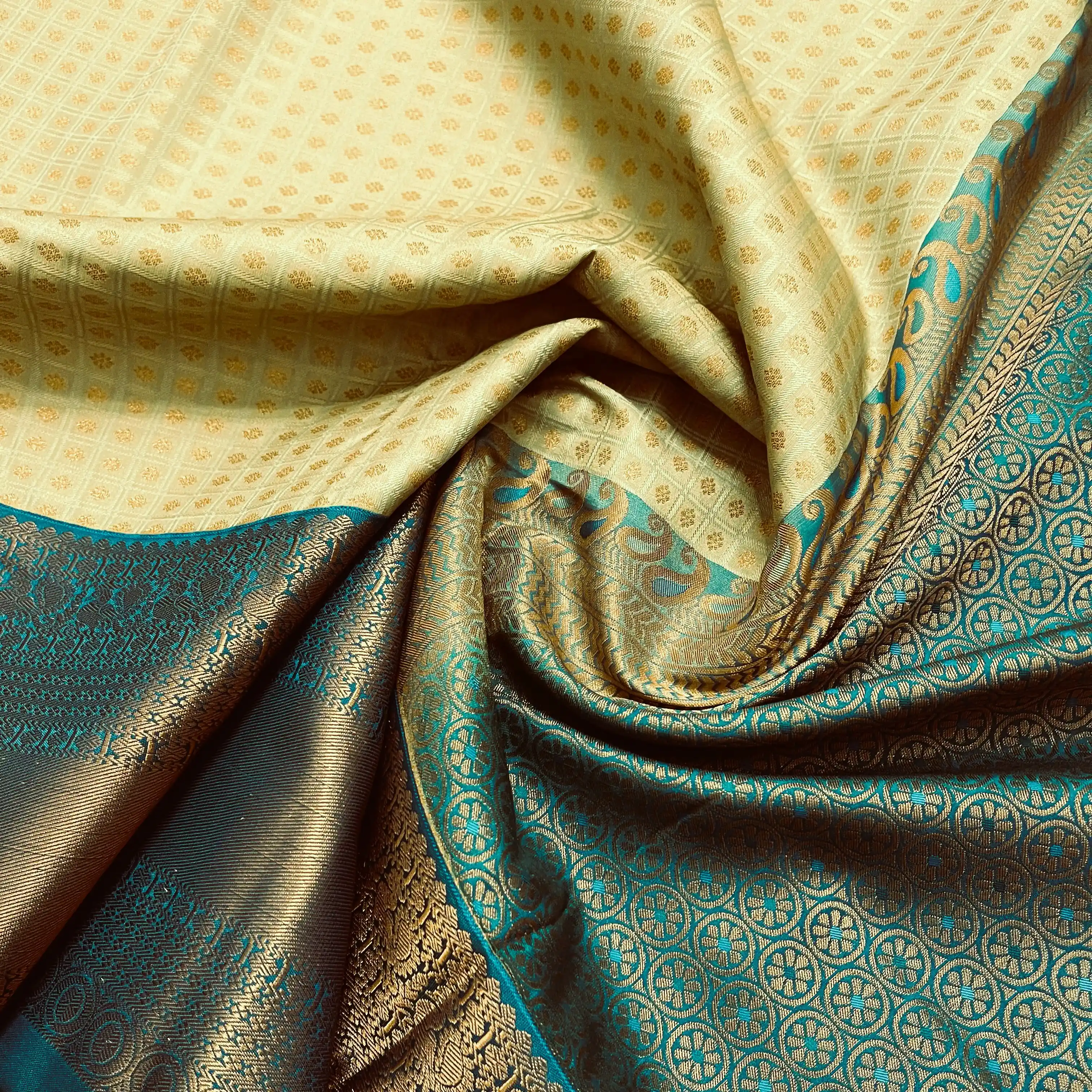 Pastel Pisthachio Green Semi Kanchivaram Art Silk Saree