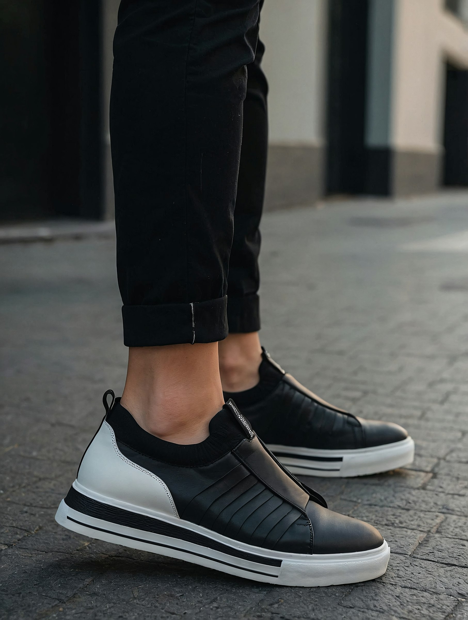 Best Materials for Breathable and Lightweight Sneakers | Corbell