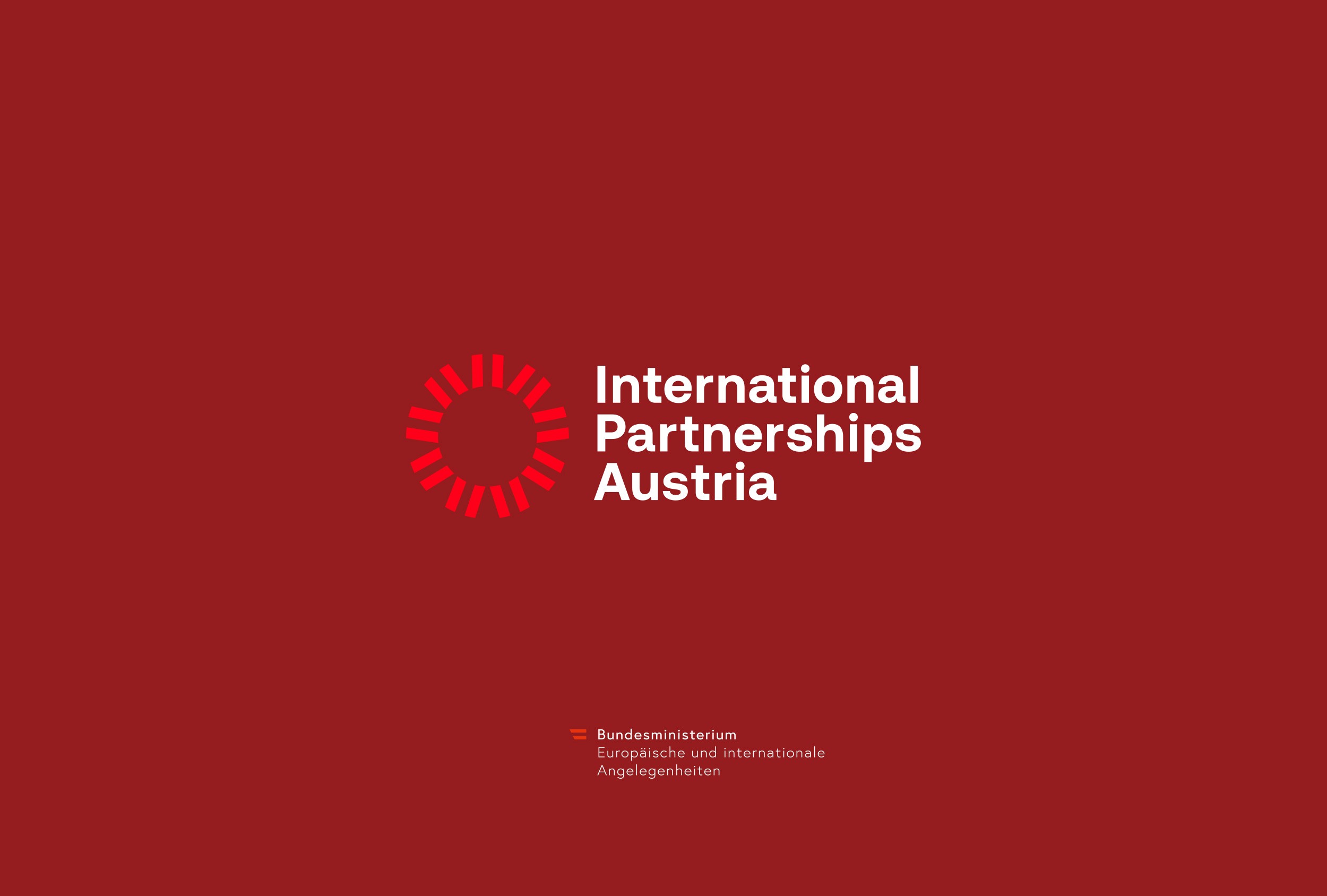 Edles, neu gestaltetes Logo des Burg Vital Resort Oberlech, das Eleganz und alpine Exklusivität verkörpert.