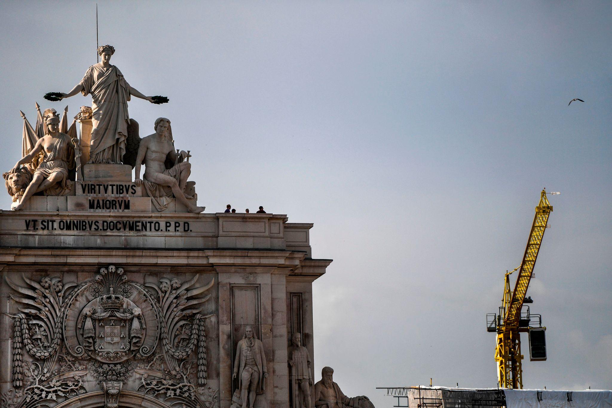 Estátua de Portugal