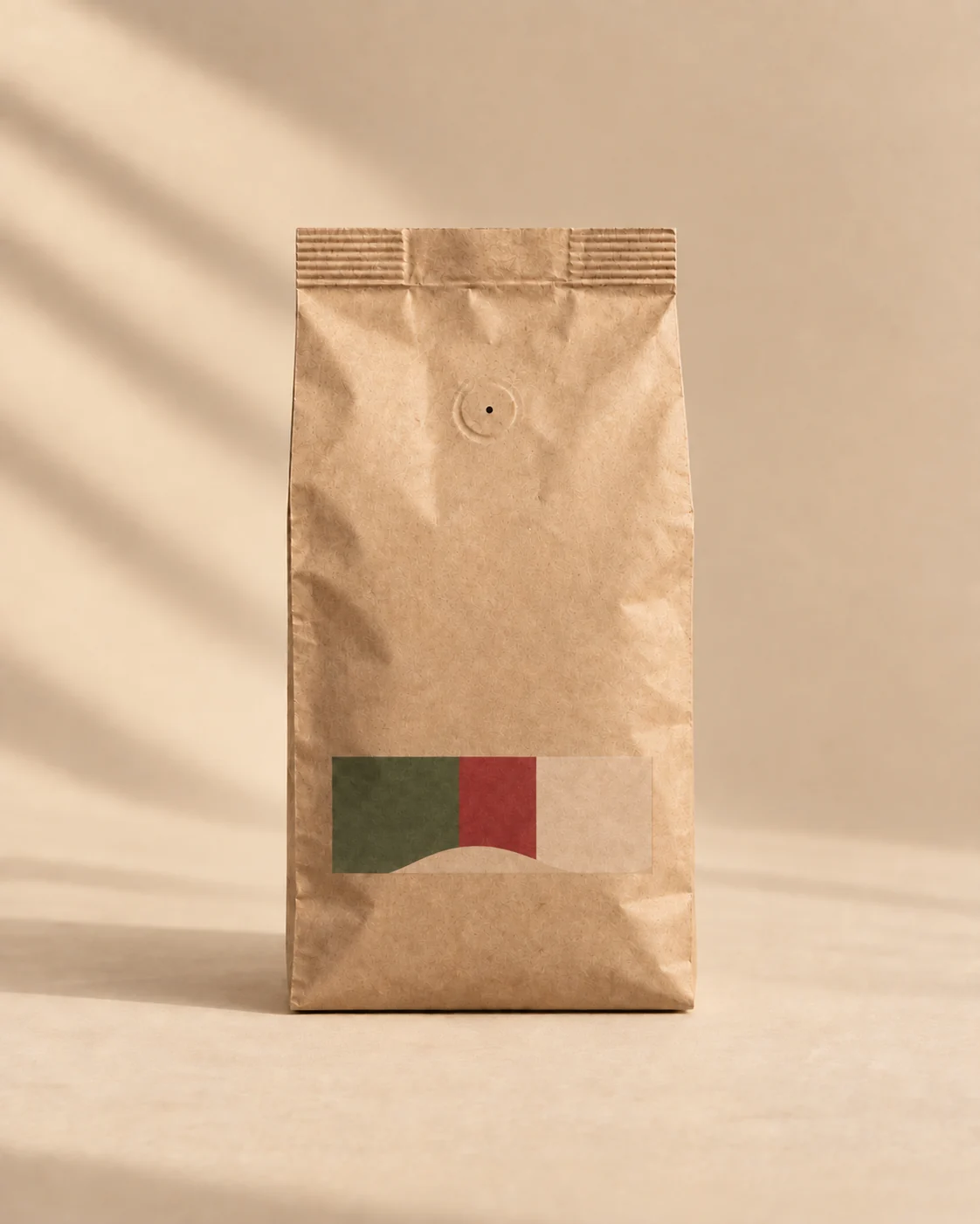 Red Stair Natural, Colombian natural-process coffee in a 250 g kraft bag with an olive and red artwork panel