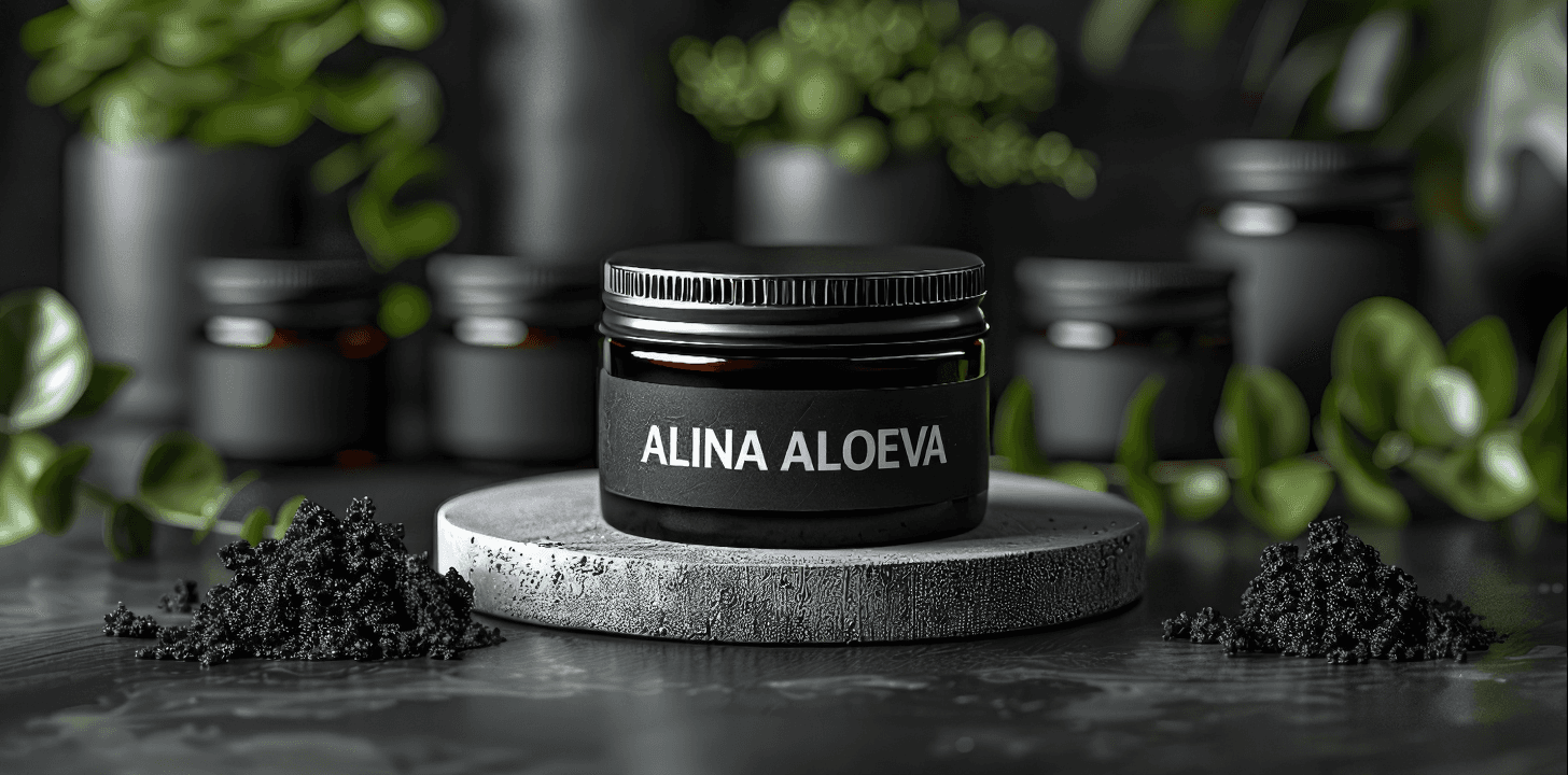 Close-up of cosmetic jars with "LUNA ALOE" on the label.