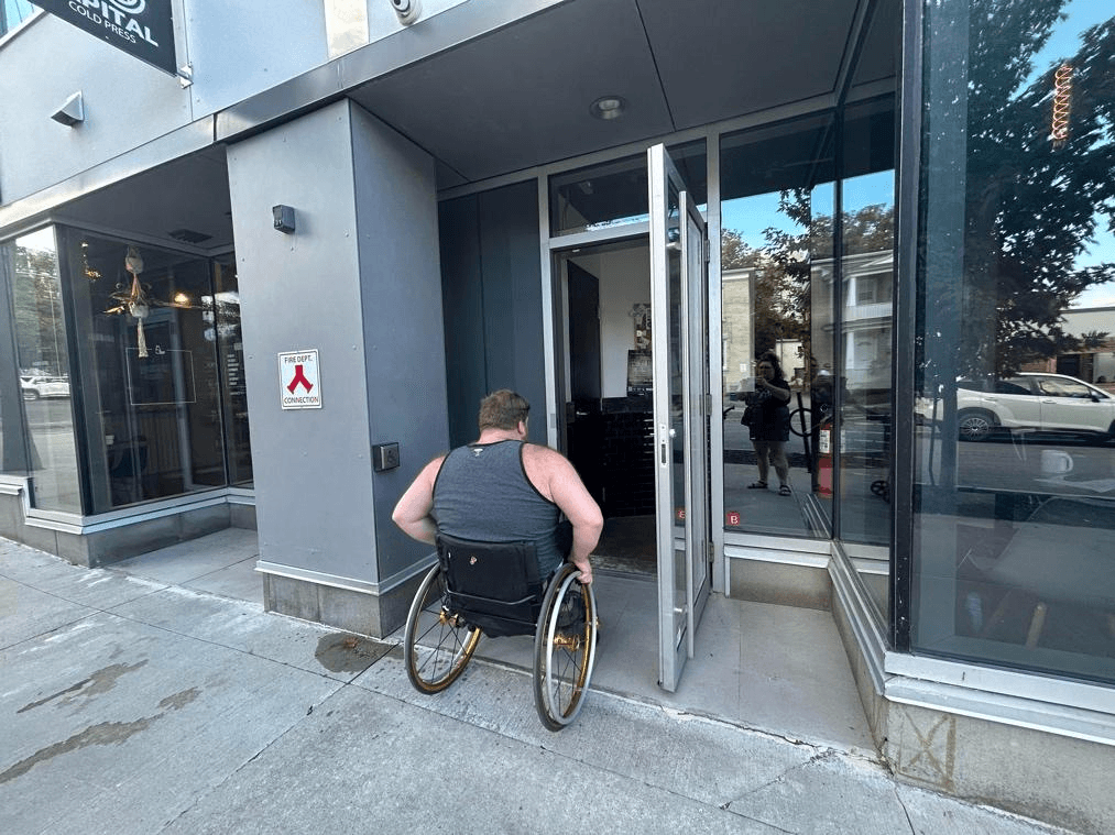 Sam pictured entering Les Moulins Lafayette
