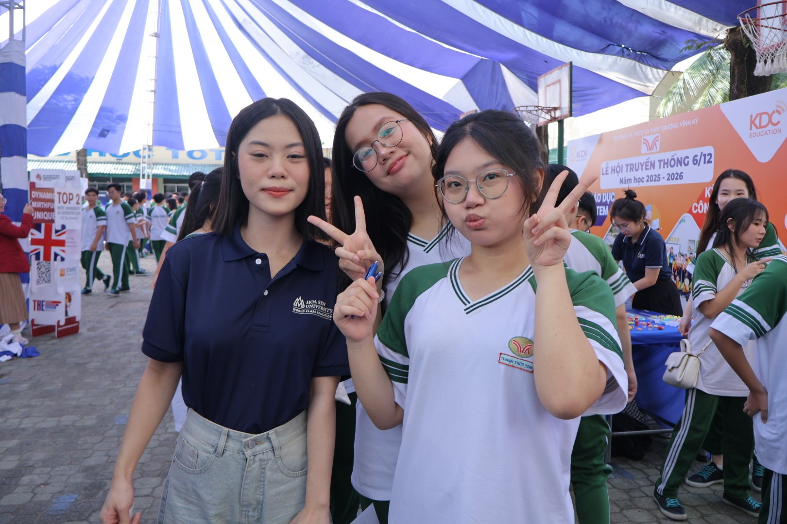 HSU lan tỏa tinh thần học tập tại Lễ hội Truyền thống Trường Trương Vĩnh Ký